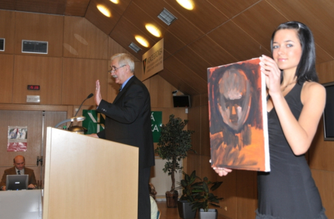 Vloni se vydražila díla v celkové hodnotě 884 tisíc korun. 
